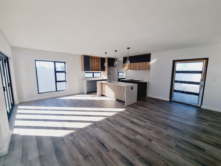 4 Bedroom Property for Sale in Sandown Western Cape